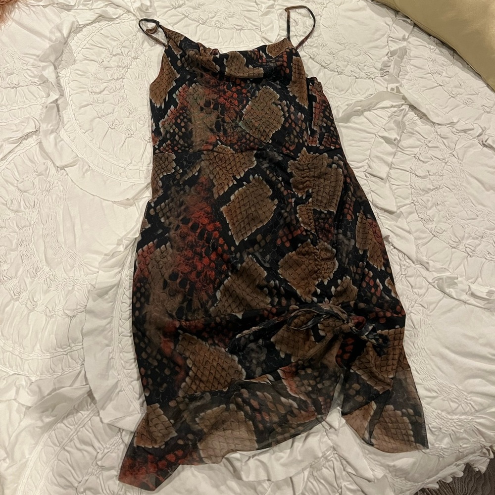 Multi mesh snake print ruched body con dress